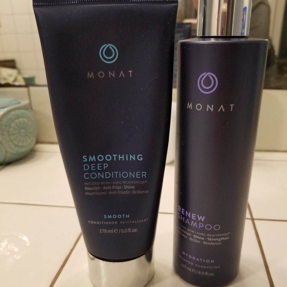 Monat shampoo and conditioner